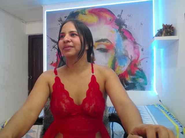 nicol-ross19 webcam