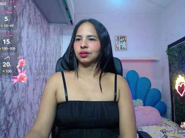 nicol-ross19 webcam