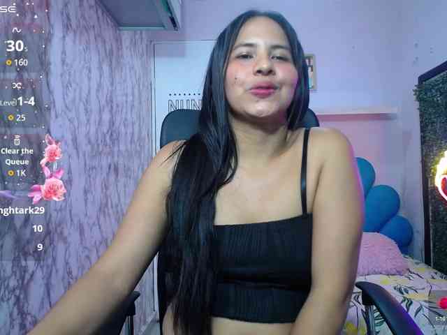 nicol-ross19 webcam