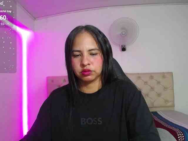nicol-ross19 webcam