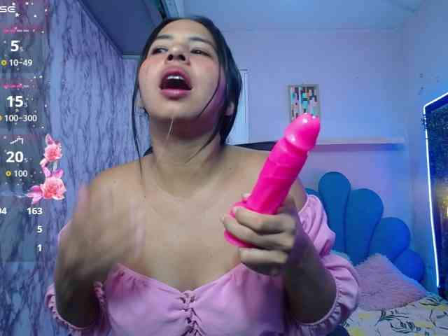 nicol-ross19 webcam