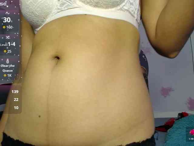 nicol-ross19 webcam