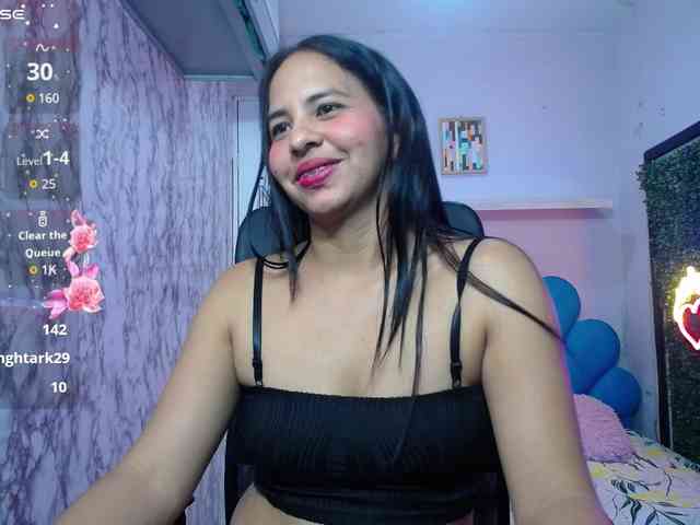 nicol-ross19 webcam