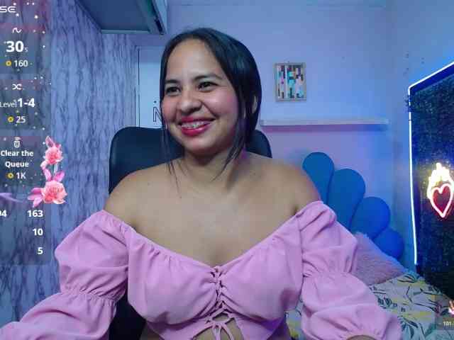 nicol-ross19 webcam