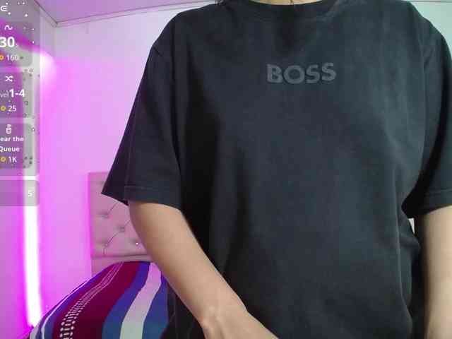 nicol-ross19 webcam