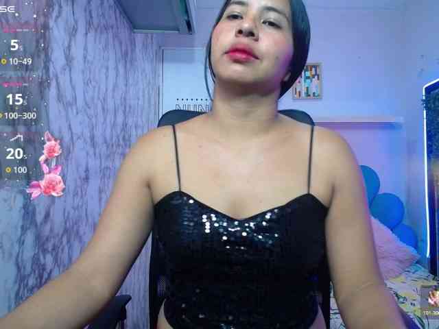 nicol-ross19 webcam