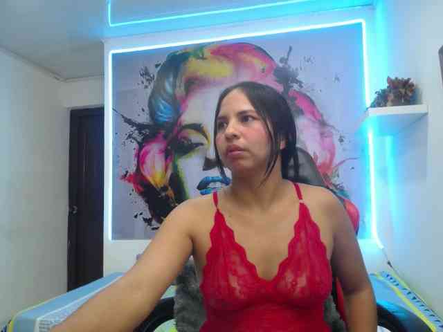 nicol-ross19 webcam