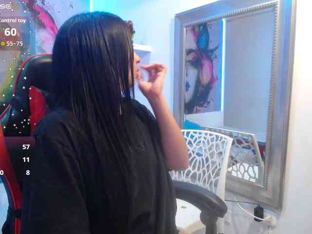 nicol-ross19 webcam