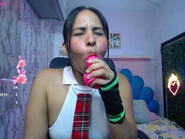 nicol-ross19