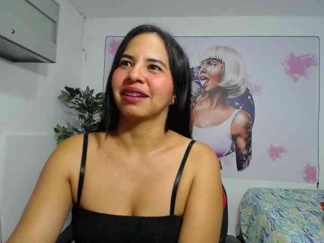 nicol-ross19 webcam