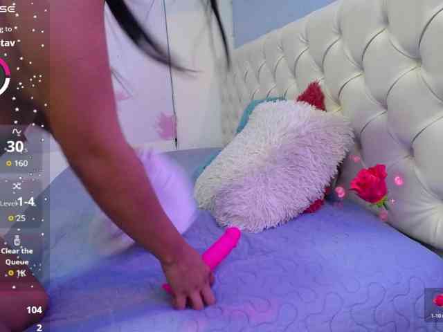 nicol-ross19 webcam