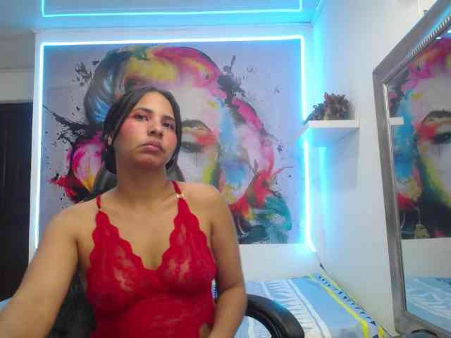 nicol-ross19 webcam