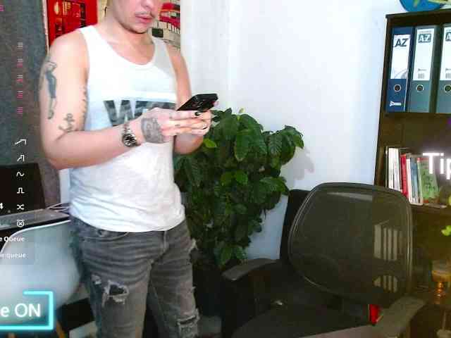 Clandestinelovers webcam