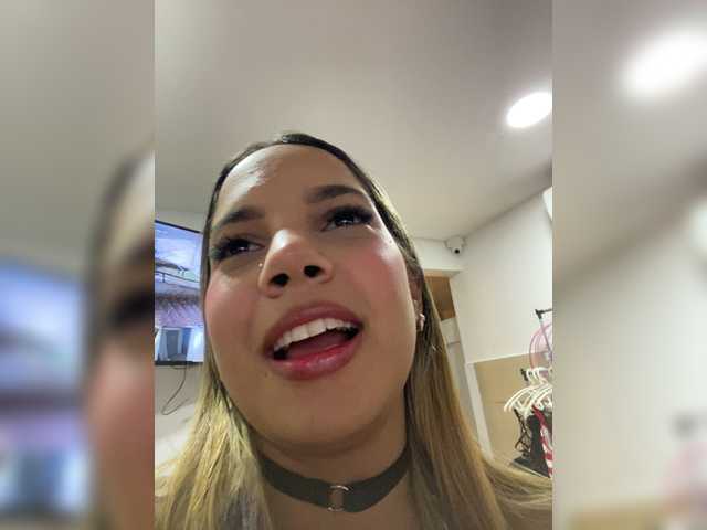 MeganRosse1 live cam on BongaCams