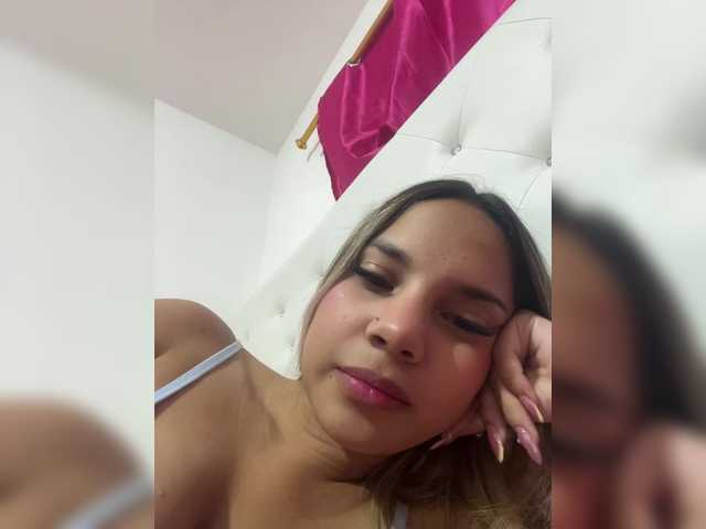 MeganRosse1 live cam on BongaCams