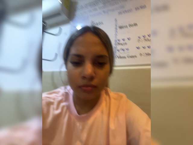 MeganRosse1 live cam on BongaCams