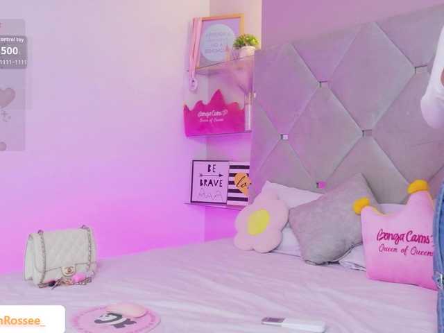 MeganRosse1 live cam on BongaCams
