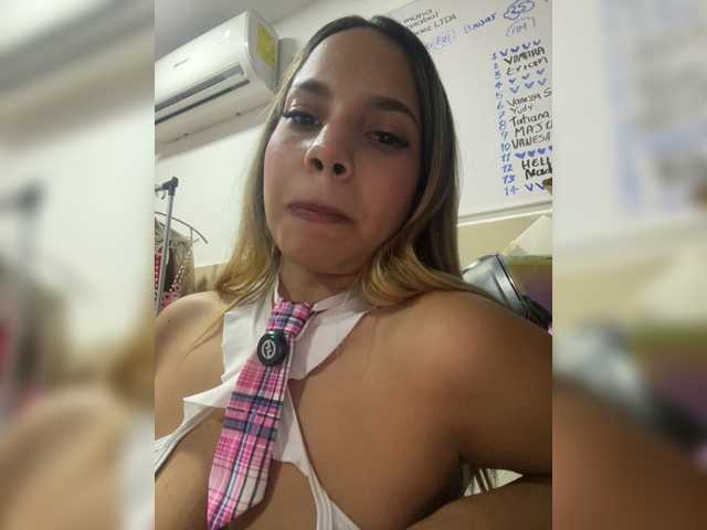 MeganRosse1 live cam on BongaCams