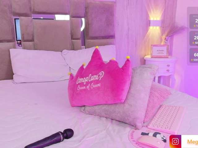 MeganRosse1's BongaCams show and profile