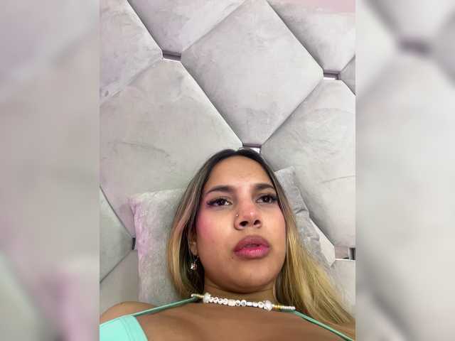 MeganRosse1 live cam on BongaCams