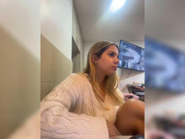 MeganRosse1 live cam on BongaCams
