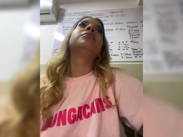 MeganRosse1 live cam on BongaCams