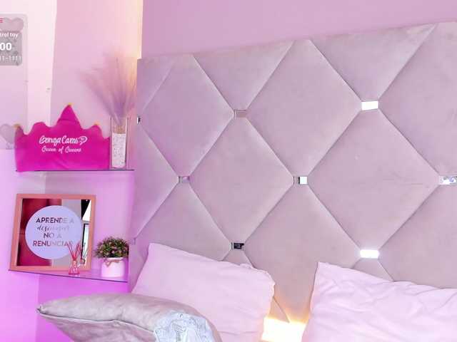 MeganRosse live webcam show
