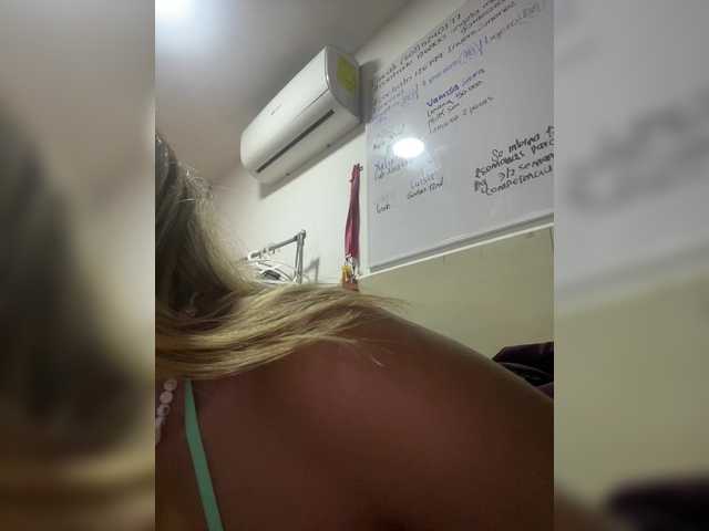 MeganRosse1 live cam on BongaCams