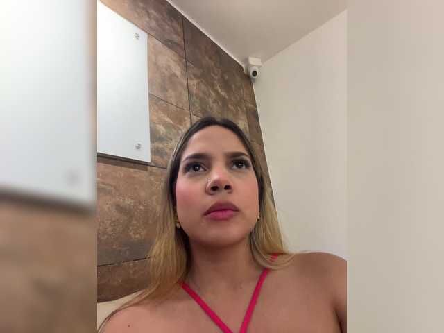 MeganRosse1 live cam on BongaCams