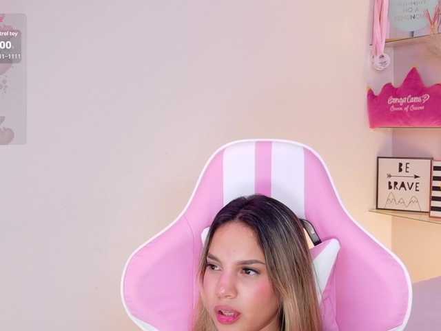 MeganRosse1 live cam on BongaCams