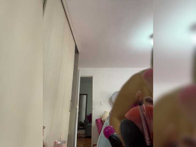 MeganRosse1 live cam on BongaCams