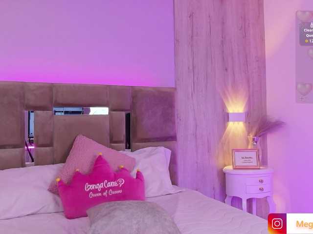 MeganRosse1's BongaCams show and profile