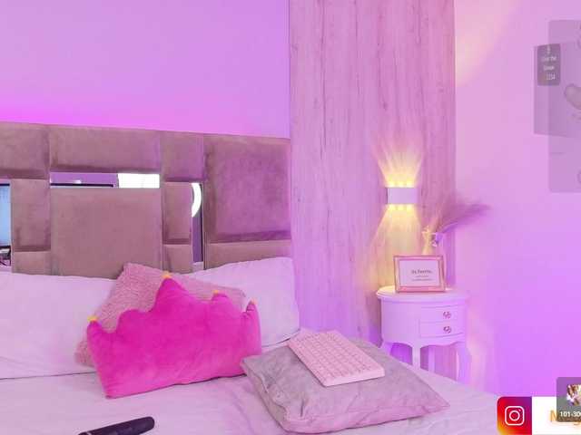 MeganRosse1's BongaCams show and profile