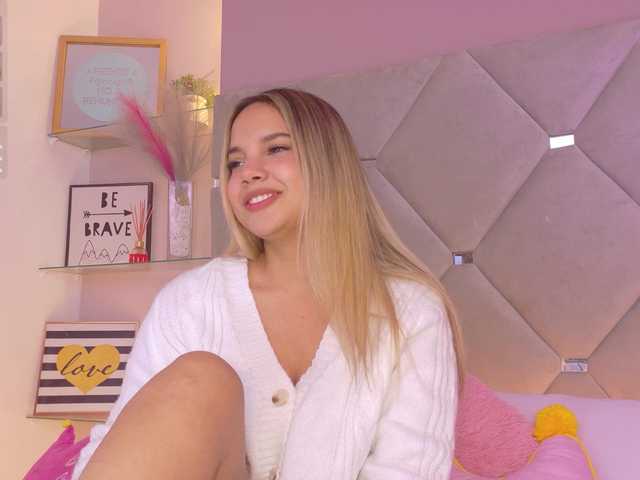 MeganRosse1 live cam on BongaCams