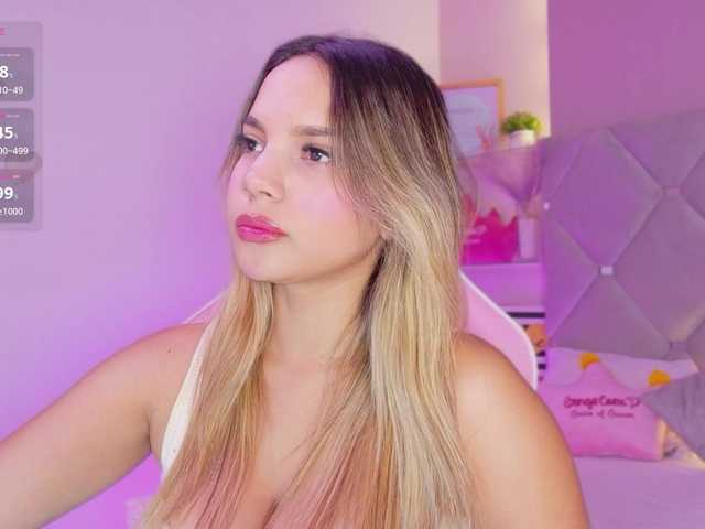 MeganRosse1 live webcam show