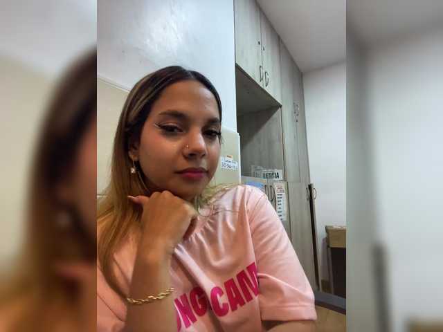 MeganRosse1 live cam on BongaCams