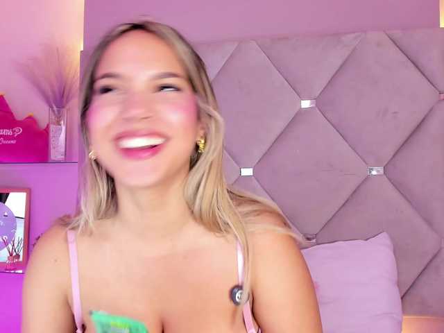 MeganRosse1 live cam on BongaCams