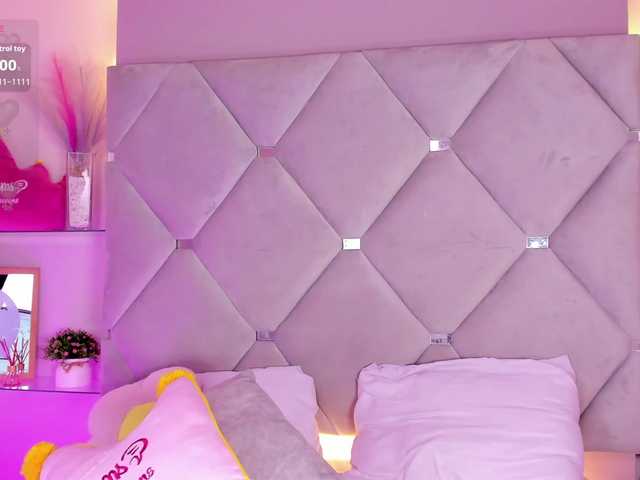 MeganRosse1 live cam on BongaCams