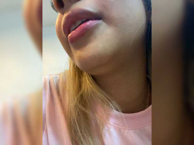 MeganRosse1 live cam