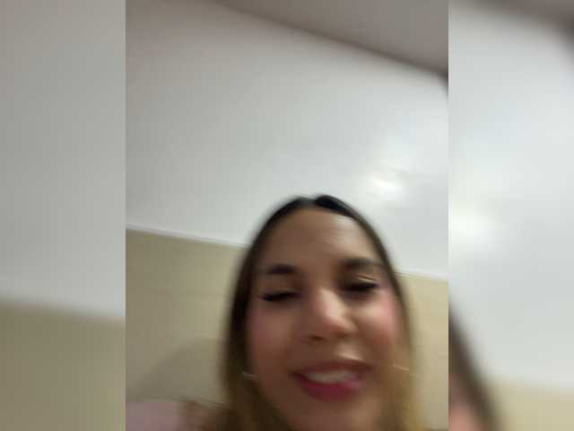 MeganRosse1 live cam on BongaCams