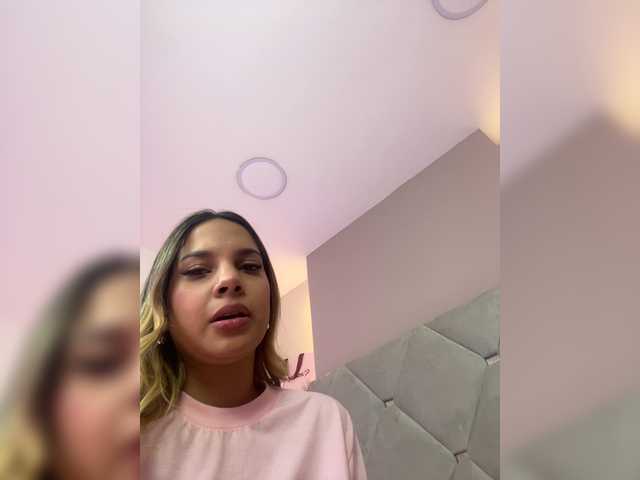 MeganRosse1 live cam on BongaCams