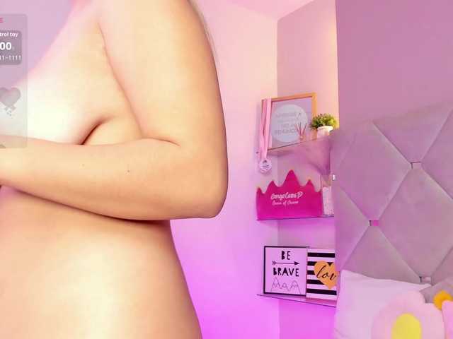 MeganRosse live webcam show