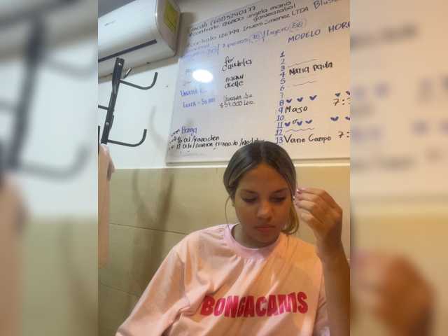 MeganRosse1, live now on BongaCams