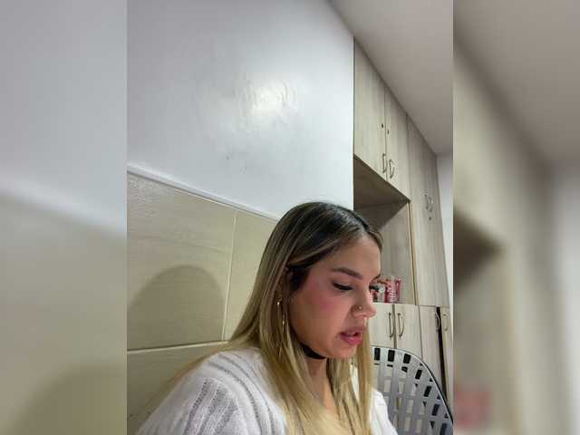 MeganRosse1 live cam on BongaCams