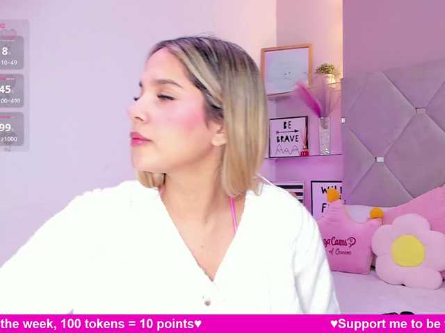 MeganRosse1 live cam on BongaCams