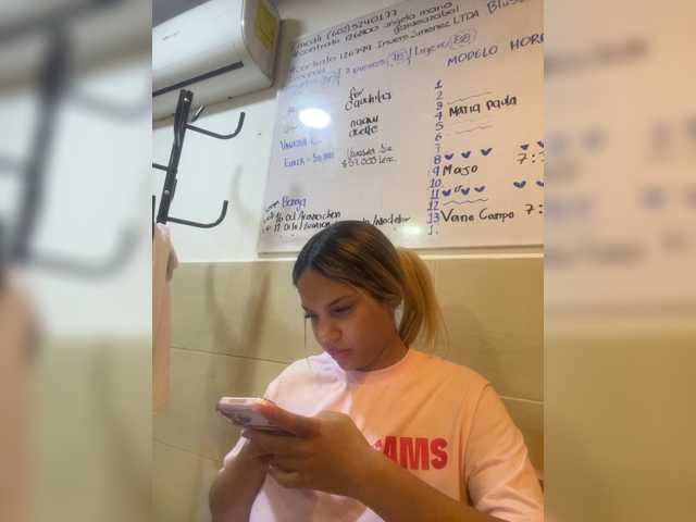 MeganRosse1, live now on BongaCams