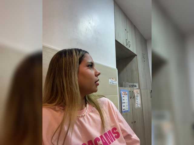 MeganRosse1 live cam on BongaCams