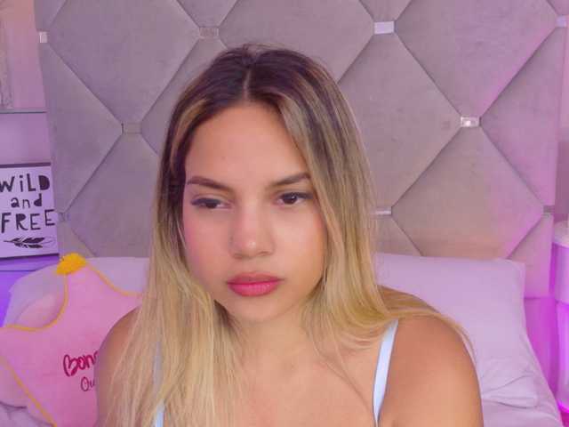 MeganRosse1, en vivo ahora en BongaCams