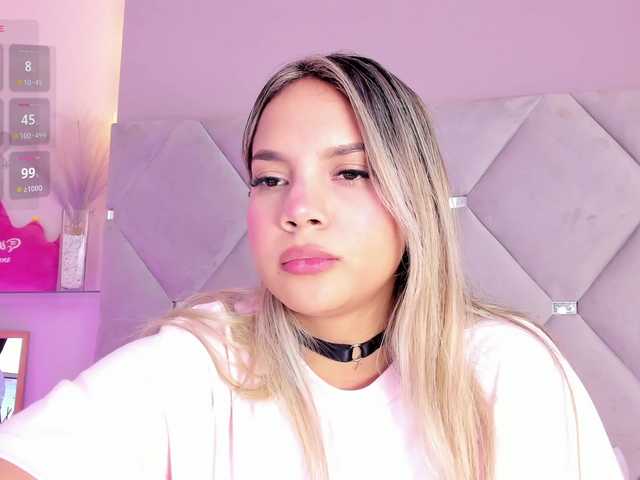 MeganRosse1 live cam on BongaCams