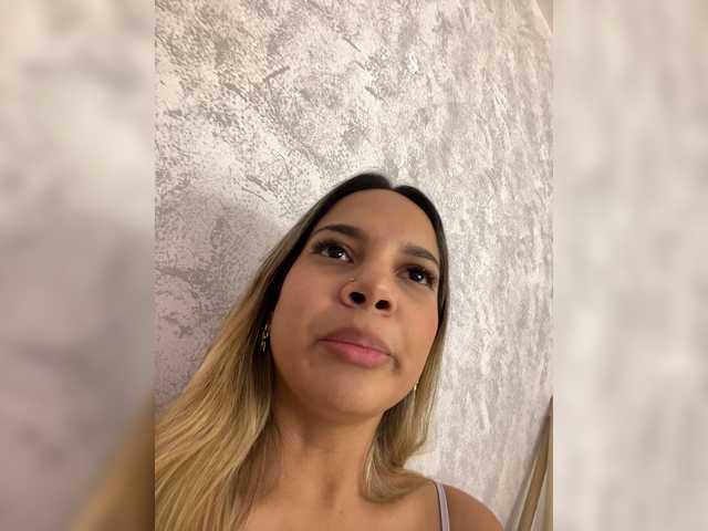 MeganRosse1 Live Cam on BongaCams